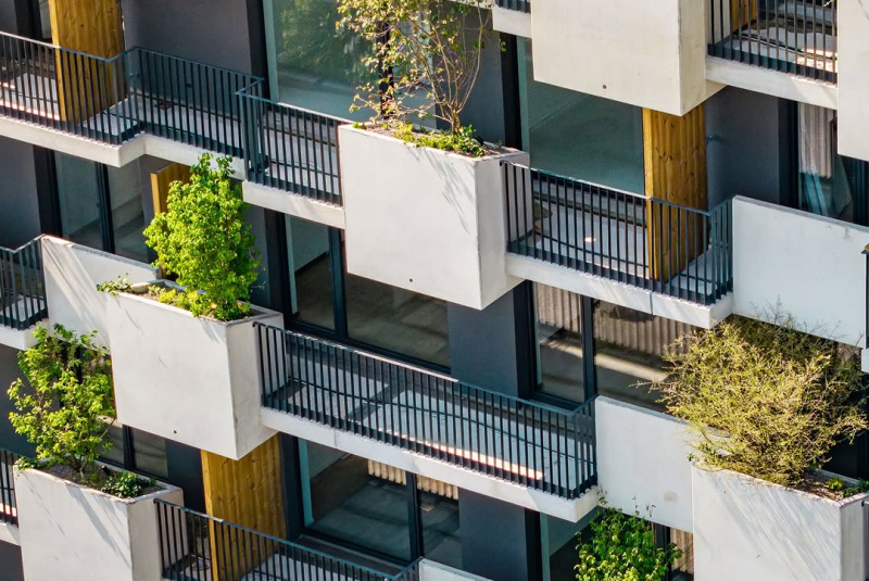 Zámočnícka výroba na mieru / Zahradzovacie stĺpiky Obchodná - foto